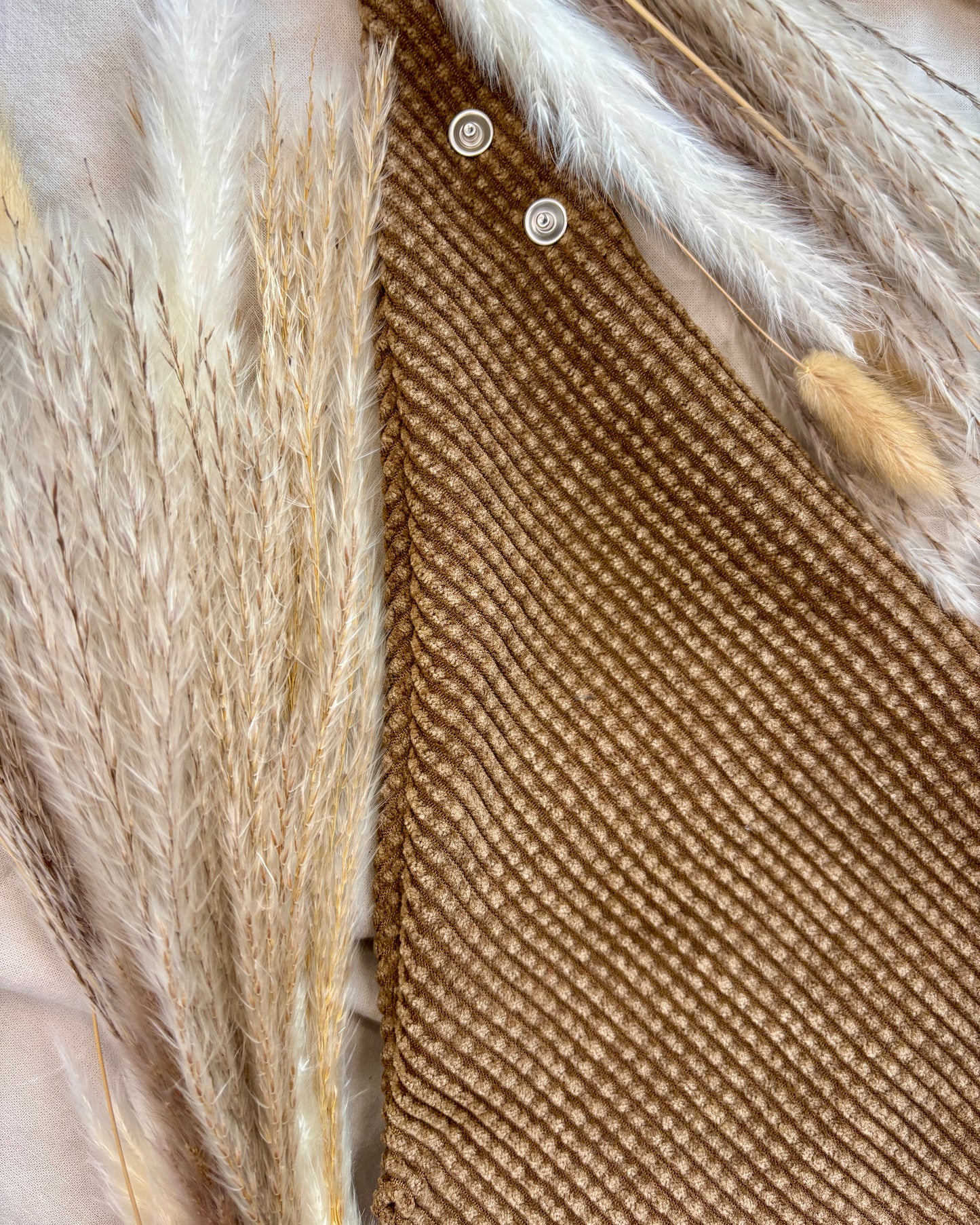 Halstuch Cord Braun personalisiert