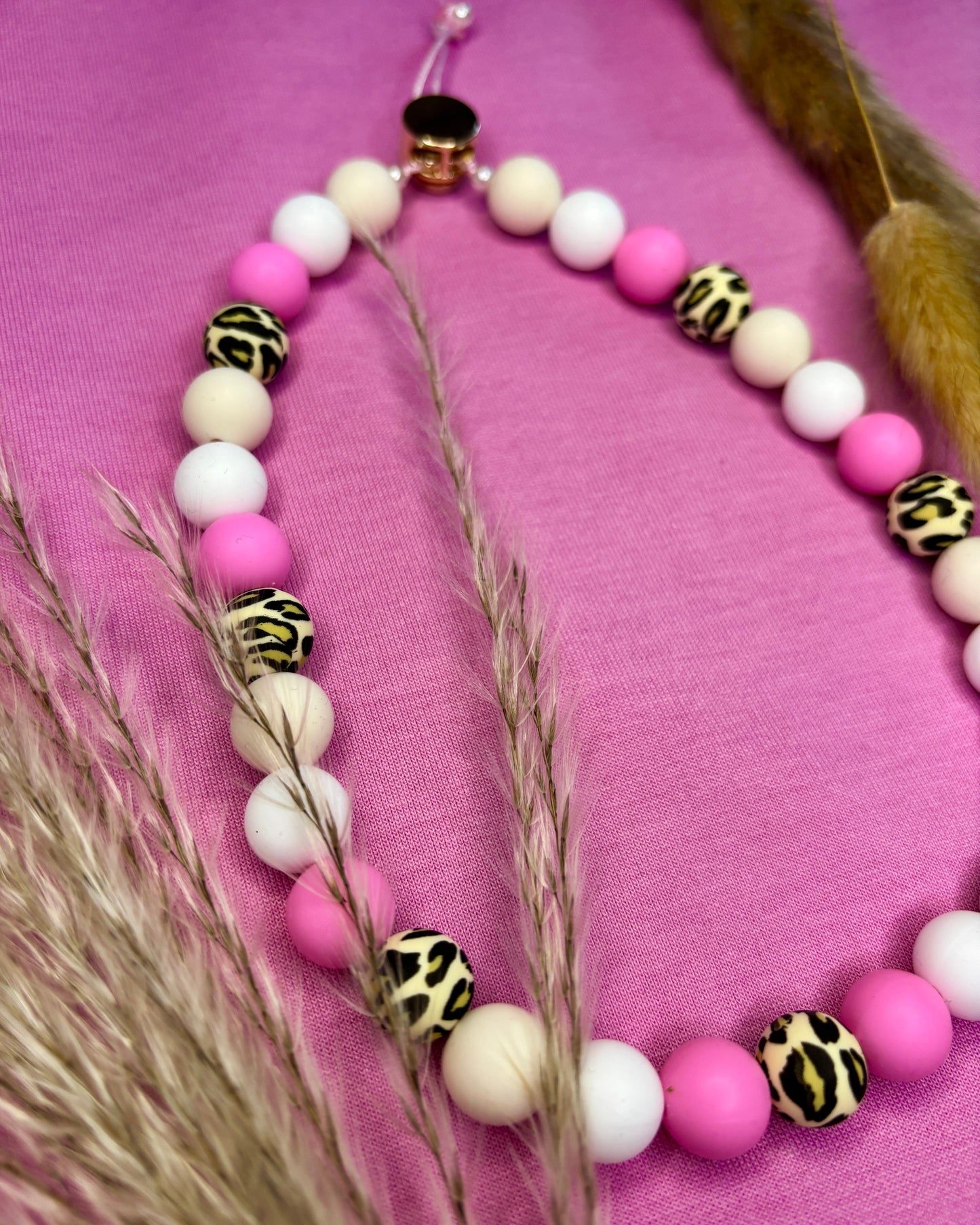 Hunde Halskette „Pink Leo Dream“