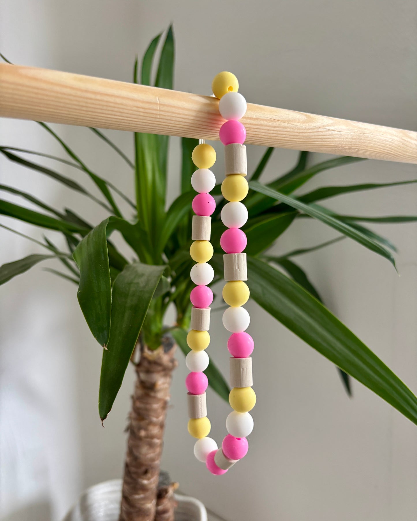 Hunde Halskette EM Keramik „Pinky“