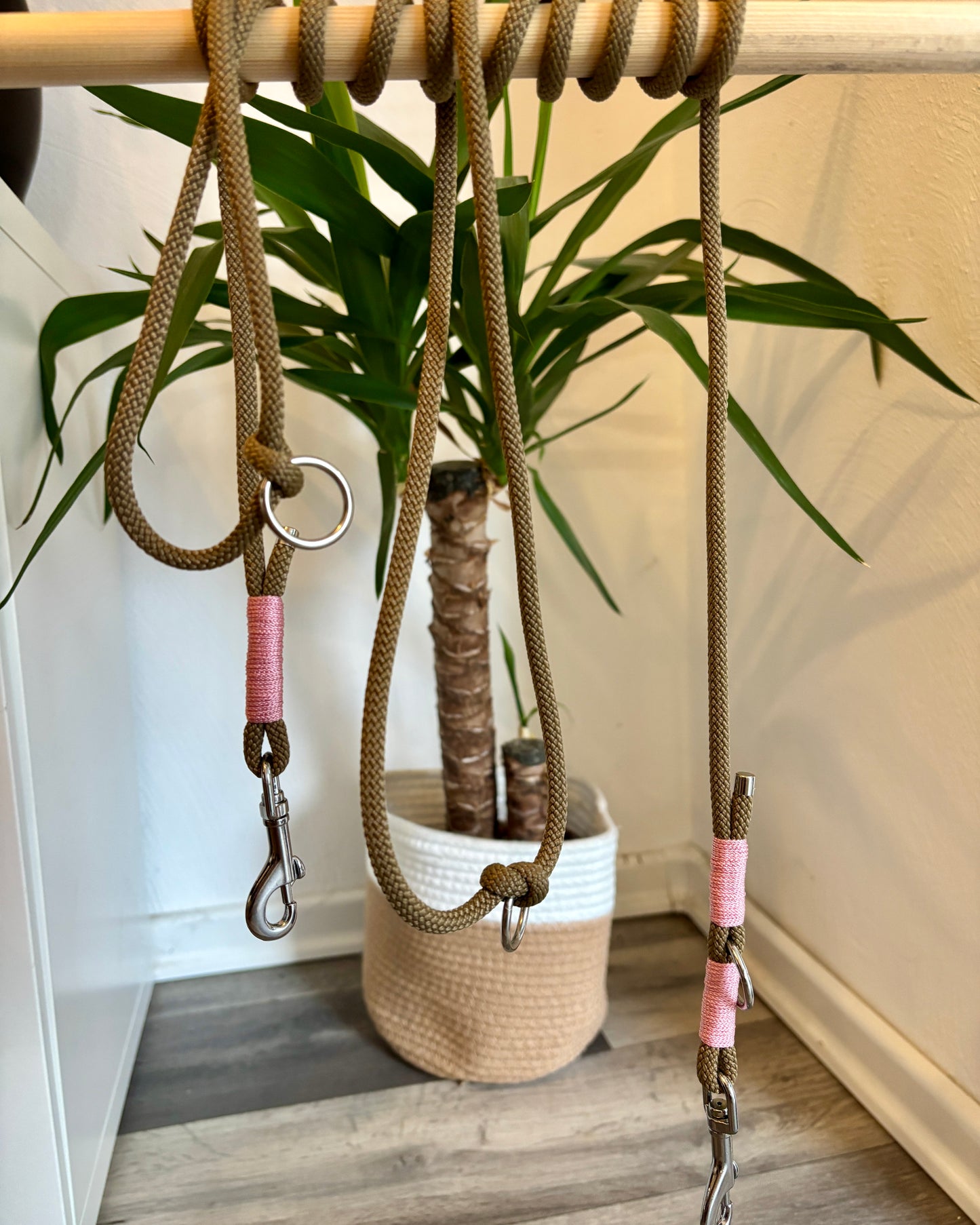 Crossbodyleine Coyote/Rosa