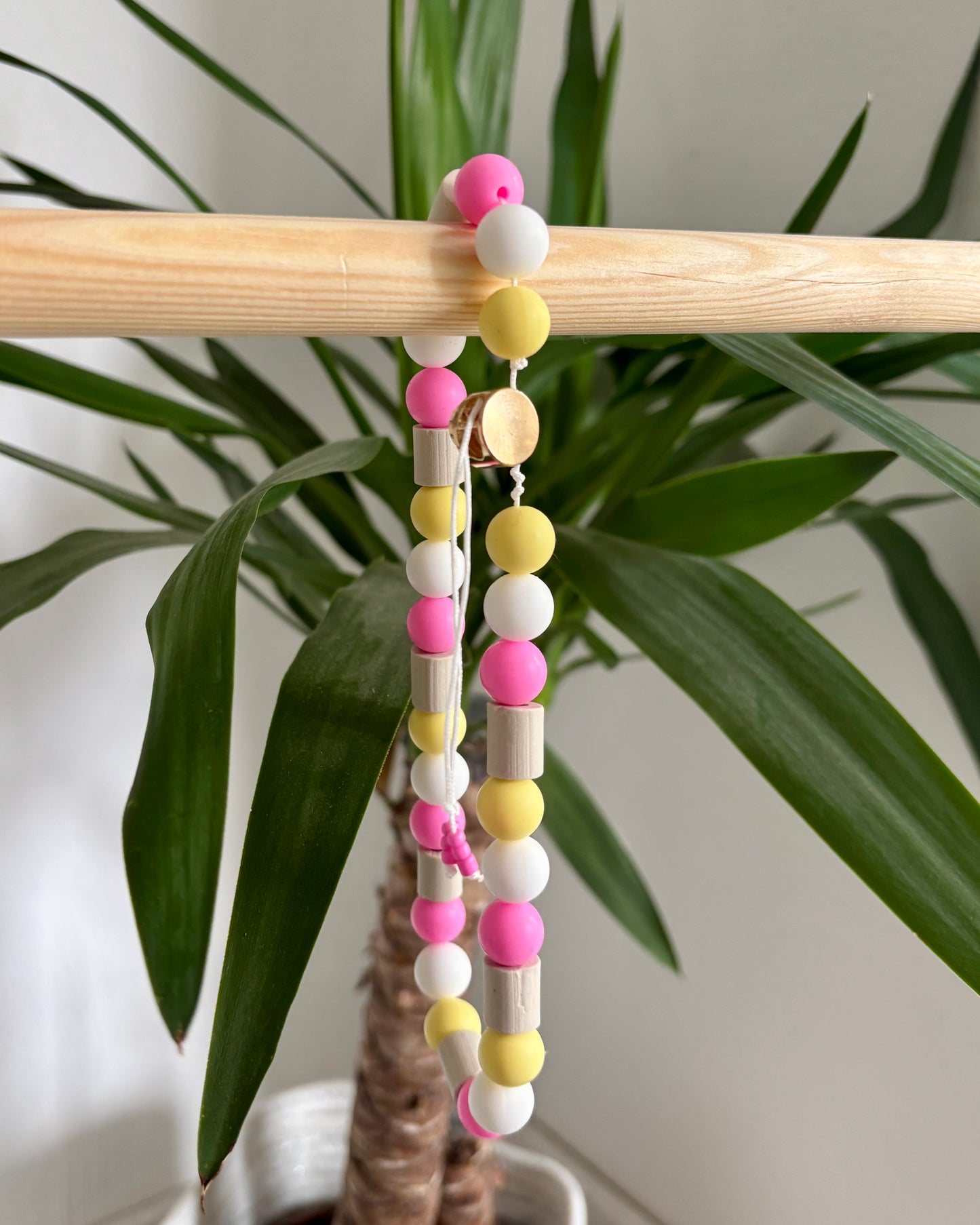 Hunde Halskette EM Keramik „Pinky“