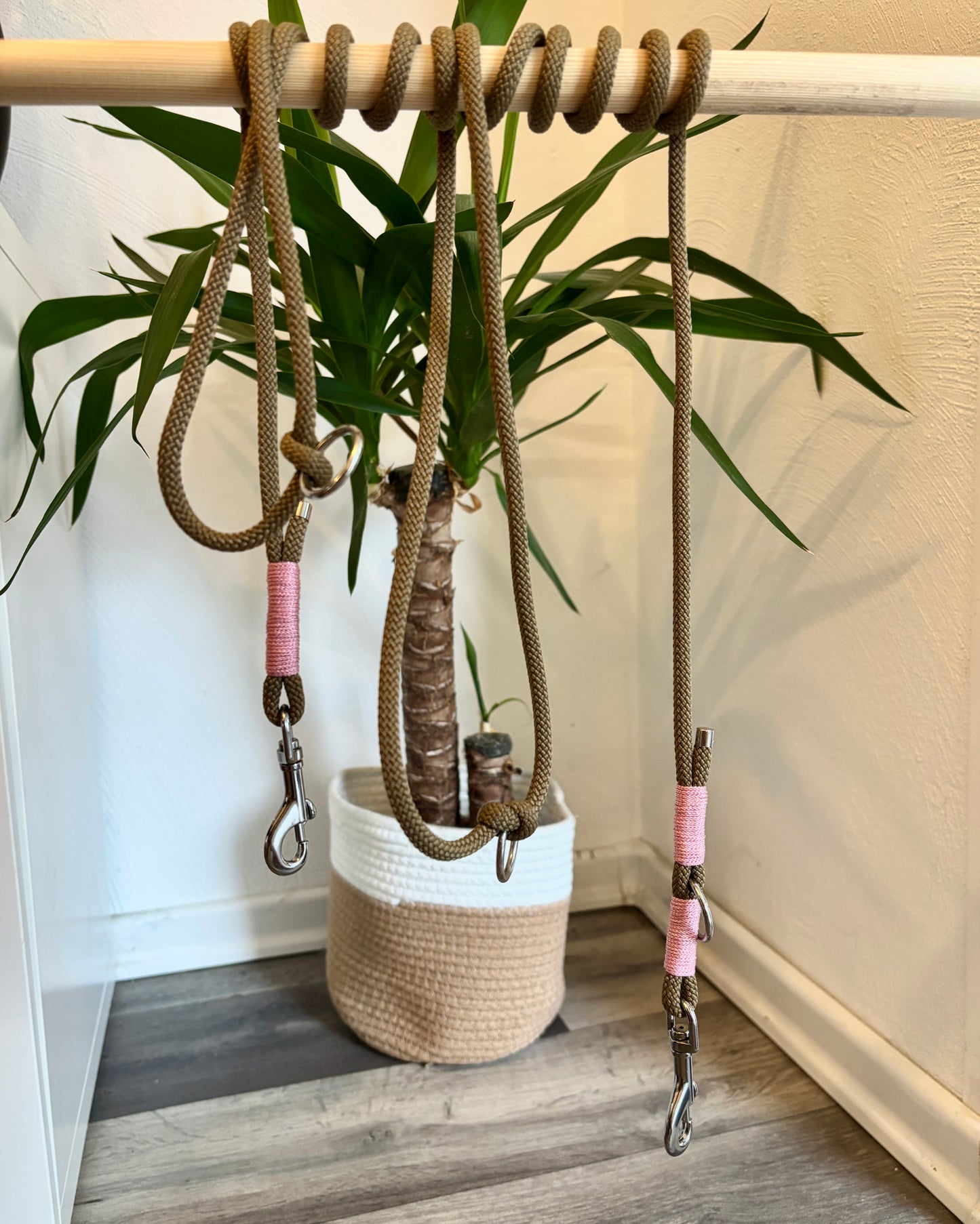 Crossbodyleine Coyote/Rosa