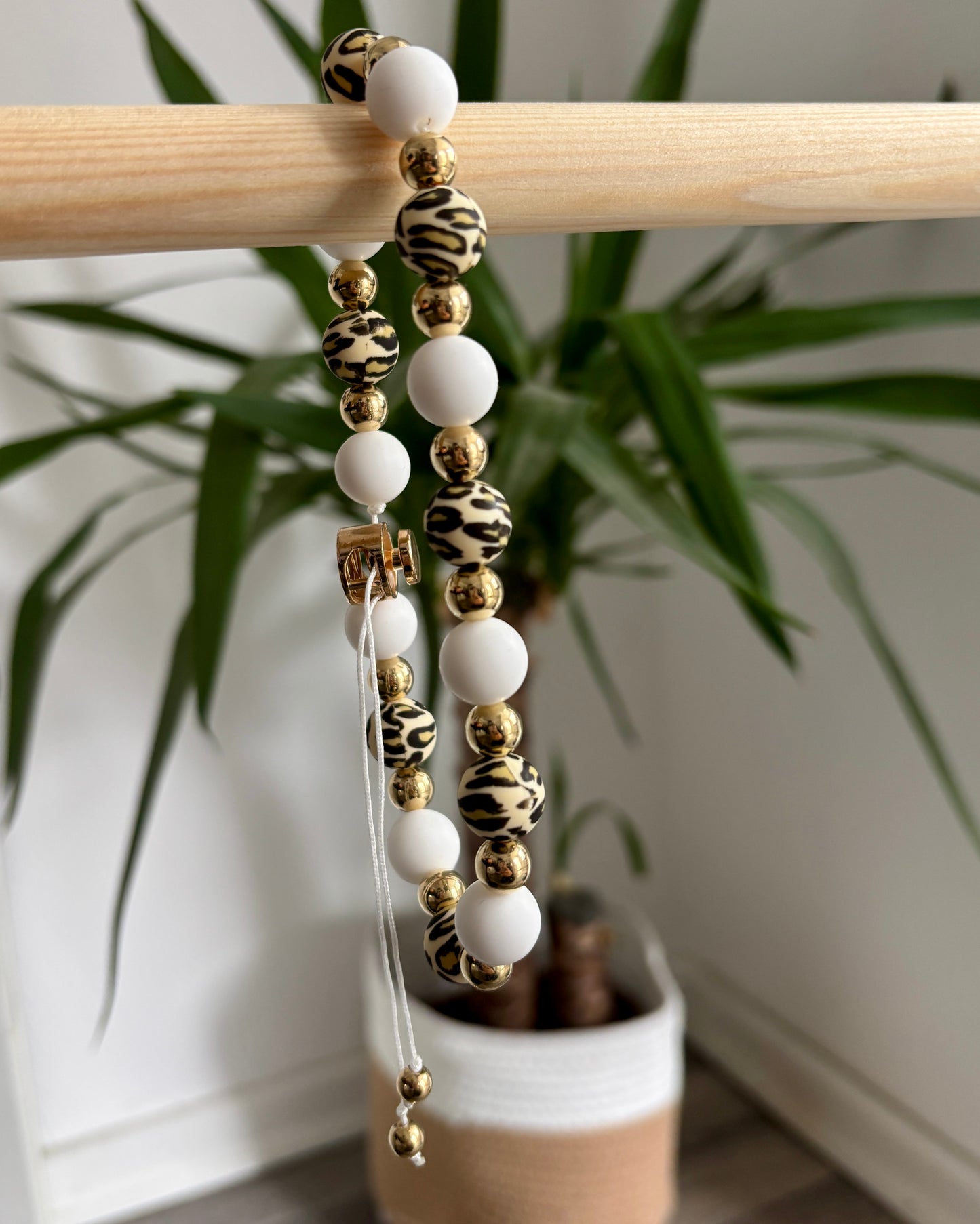 Hunde Halskette „White Leo Dream“