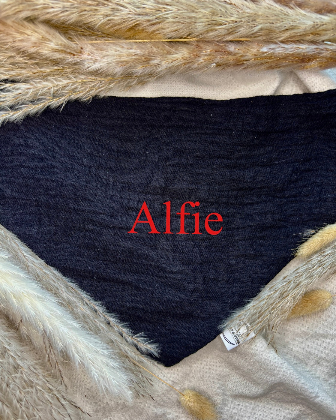 Halstuch Musselin „Blacky“ personalisiert