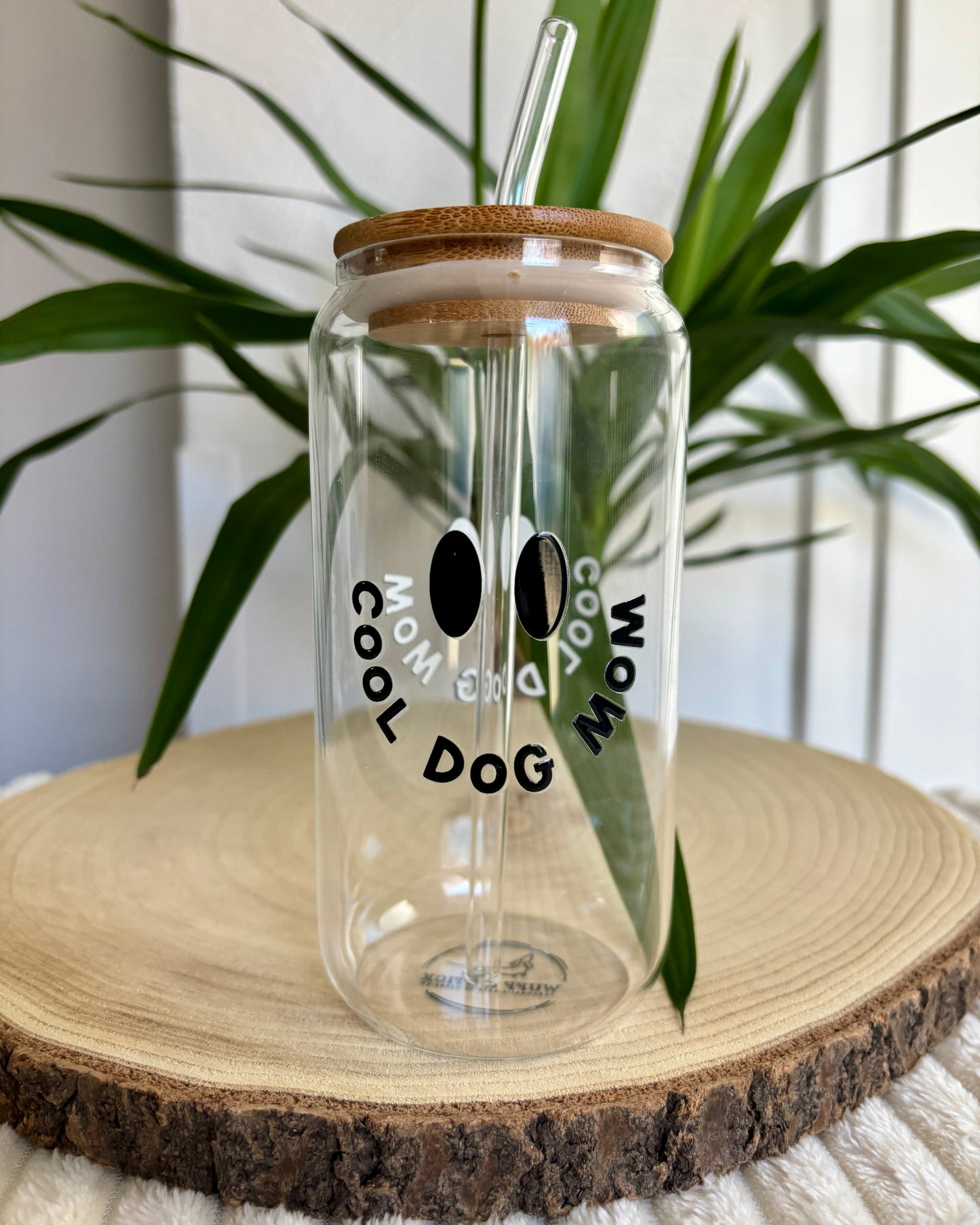 Trinkglas „Cool Dog Mom“