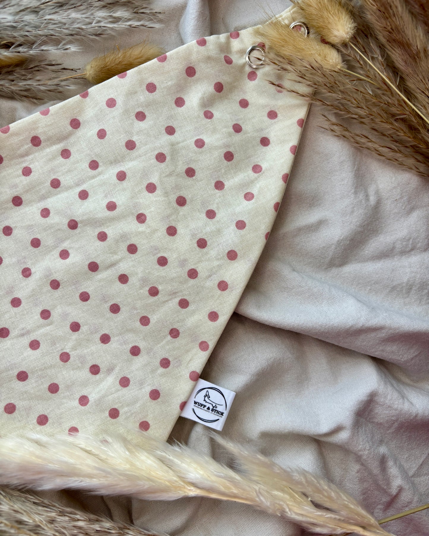 Halstuch „Pünktchen“ personalisiert