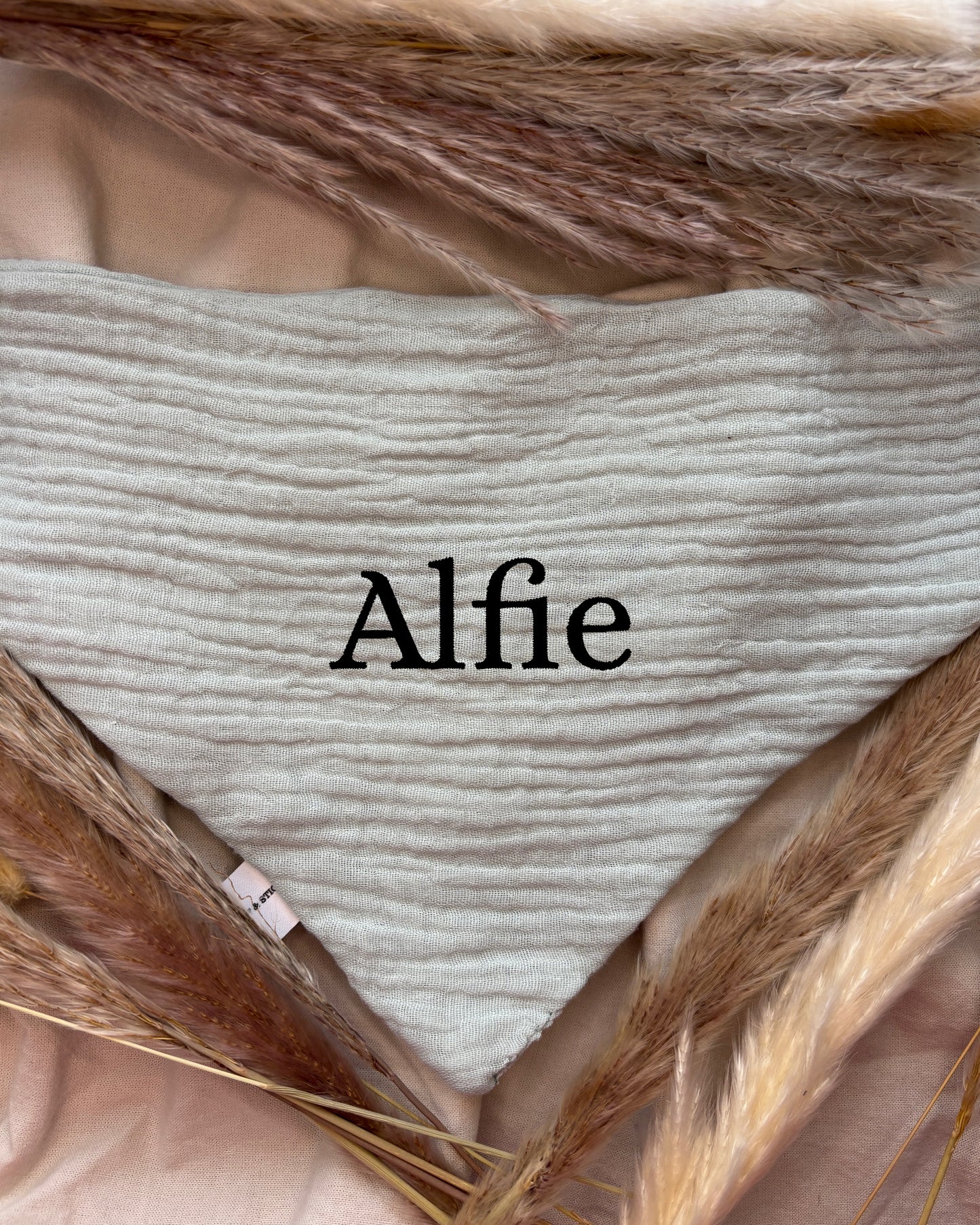 Halstuch Musselin „Minty“ personalisiert