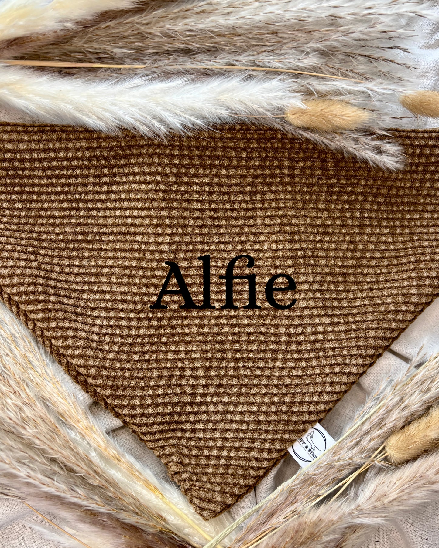 Halstuch Cord Braun personalisiert