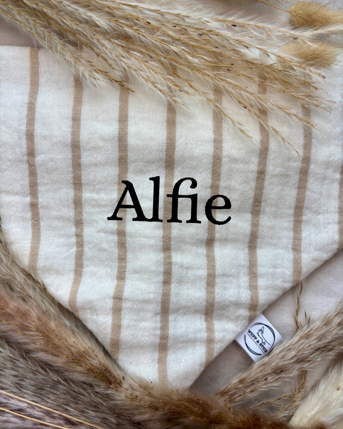 Halstuch „Stripe“ personalisiert
