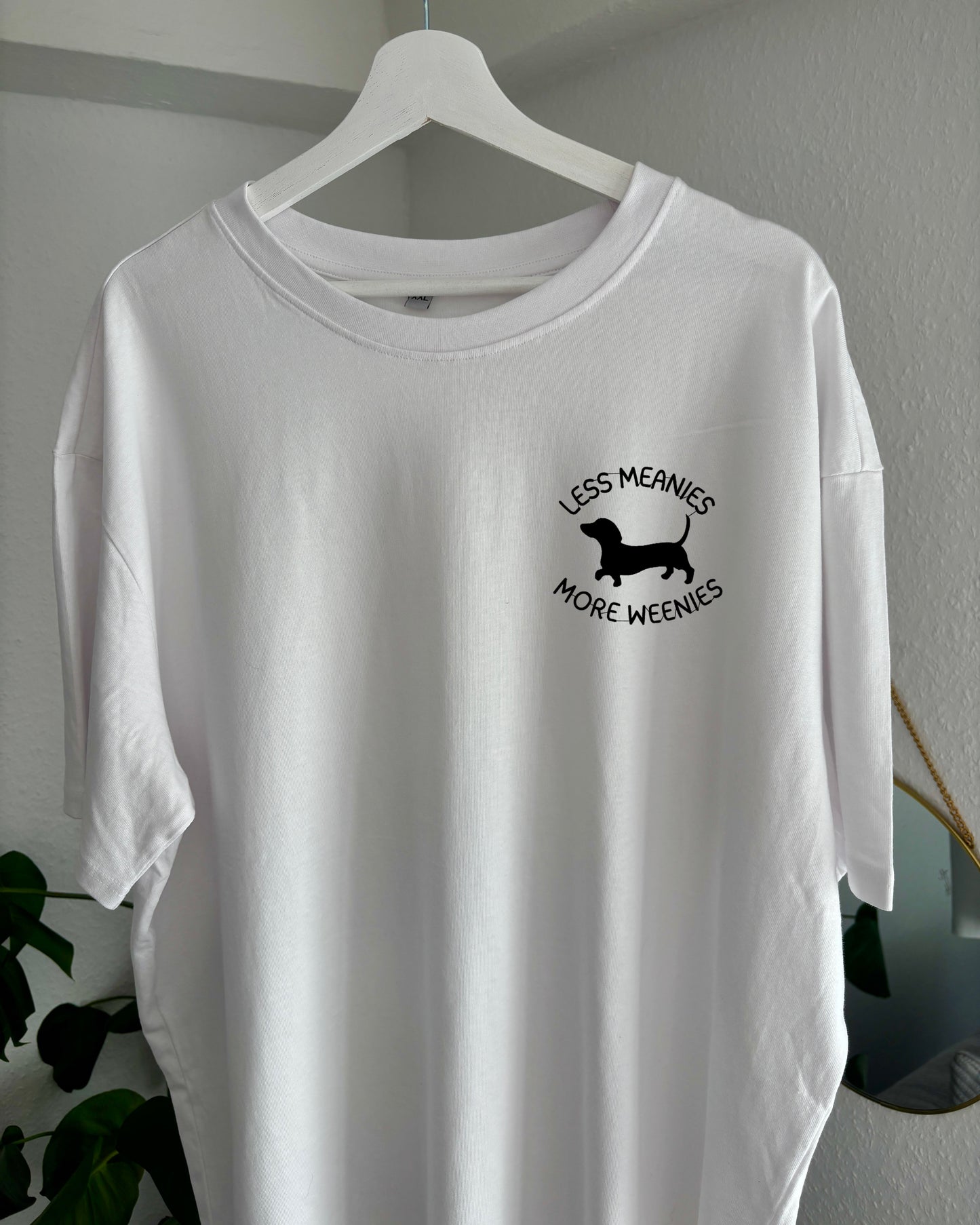 T-Shirt „More Weenies“ Stickerei