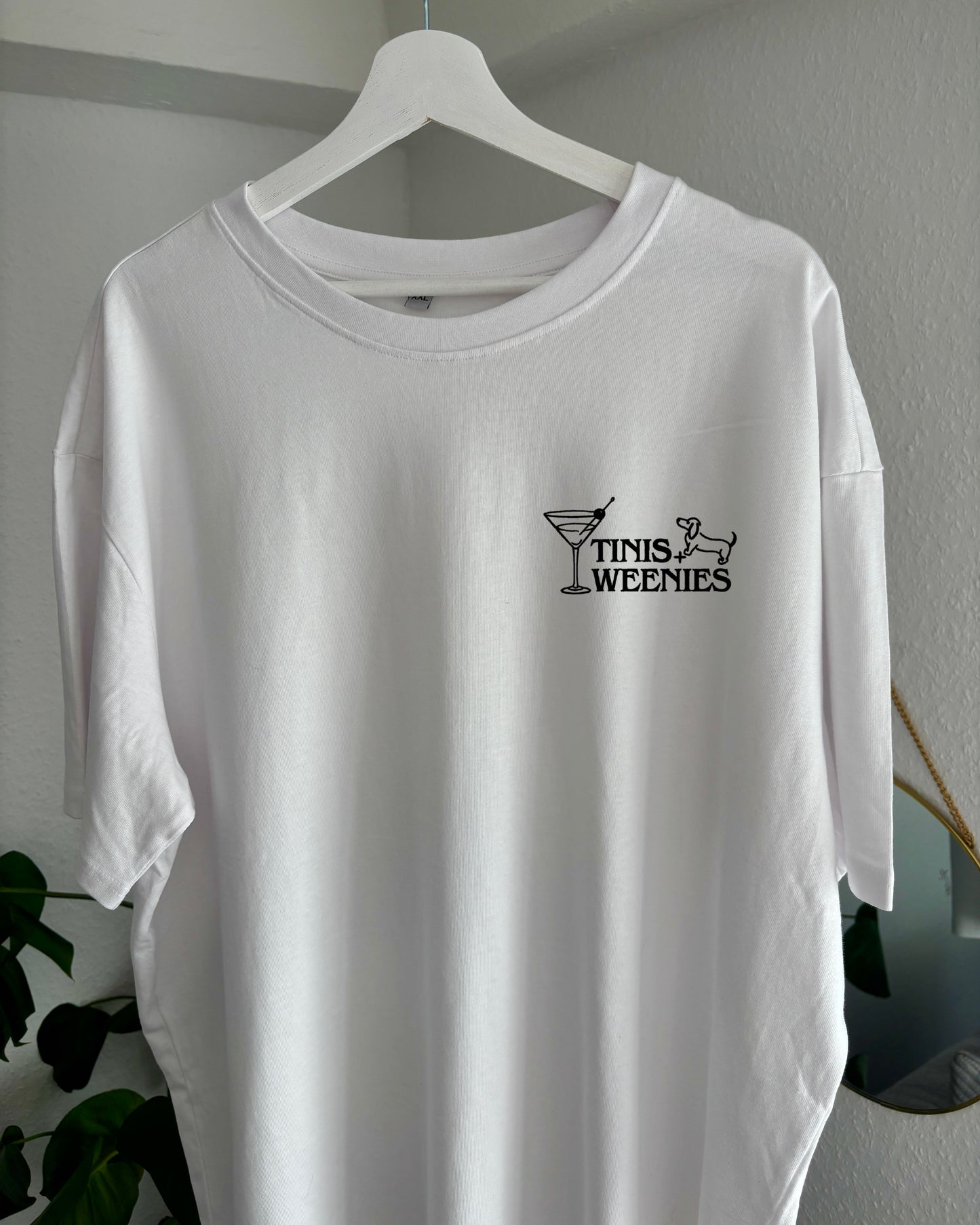 T-Shirt „Tinis + Weenies“ Stickerei